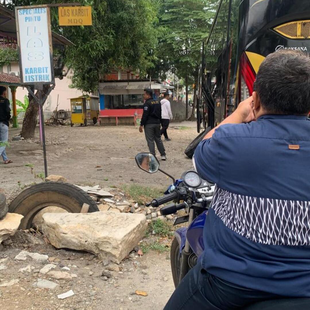 Tips Cara Naik Bus Dengan Nyaman Bagi Pemula Saat Bepergian Jauh